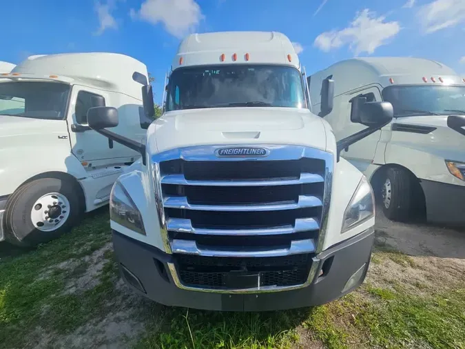 2023 FREIGHTLINER/MERCEDES NEW CASCADIA PX12664a9386fb4ca54b4dc282c1875e082ff7d