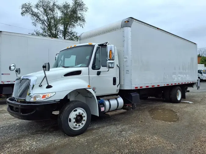 2019 NAVISTAR INTERNATIONAL 4300 SBAa93dce1b2bec5d9b4faaef3f1c7167b9