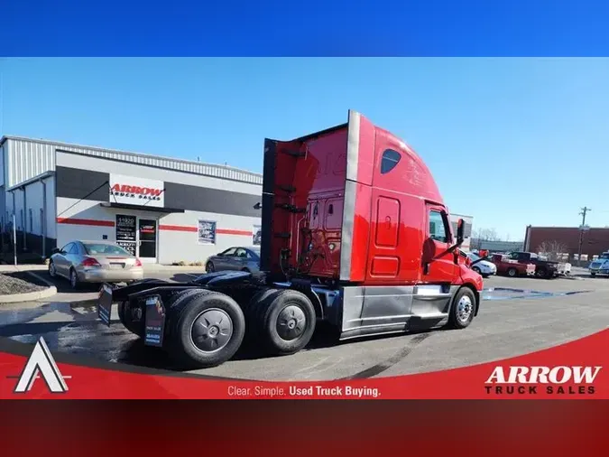 2021 FREIGHTLINER CA126