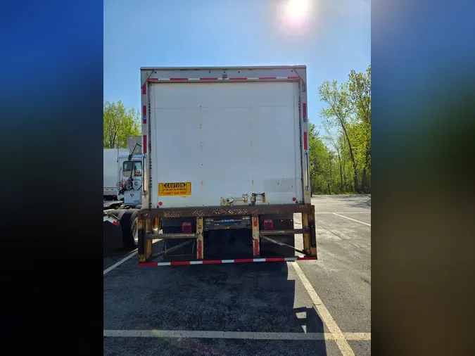 2019 FREIGHTLINER M2 106