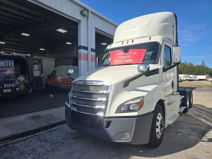 2018 FREIGHTLINER/MERCEDES NEW CASCADIA PX12664