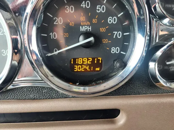 2015 PETERBILT 389