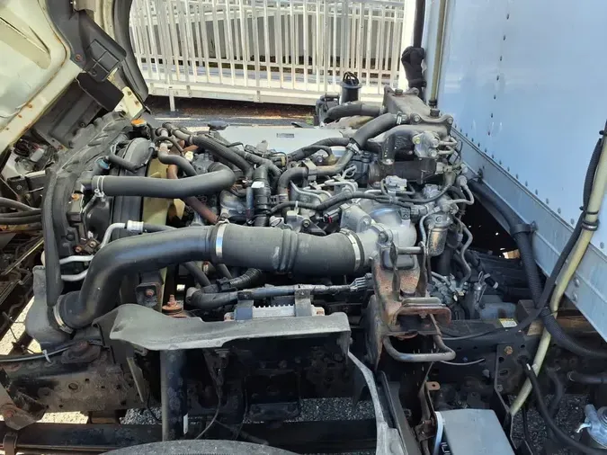 2018 ISUZU NPR
