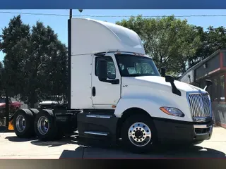 2021 INT LT625 6x4