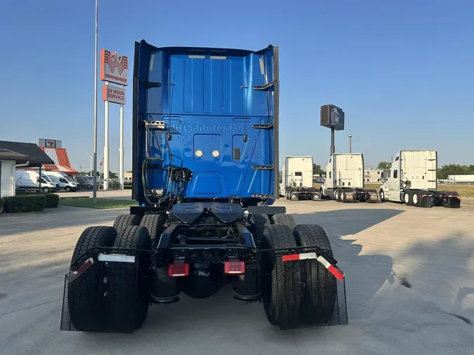 2020 International LT625