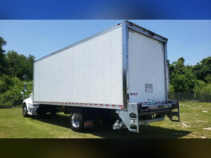 2020 Peterbilt 337