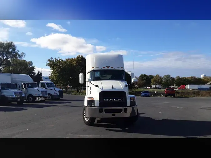2019 Mack Anthema969581027d8b8653d2cefd1e21f4d86