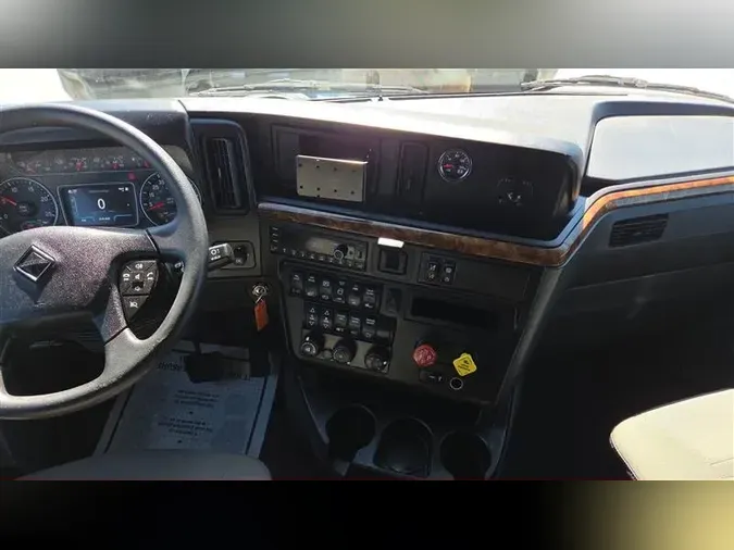 2022 INTERNATIONAL LT