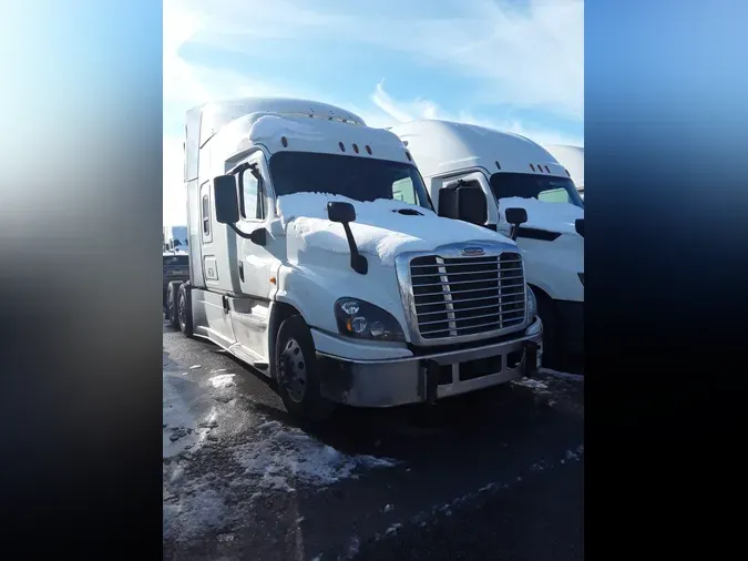 2017 FREIGHTLINER/MERCEDES CASCADIA 125