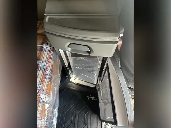 2022 VOLVO VNL64T740a96cc3947654fb4d97c6d50fcb4a2aea