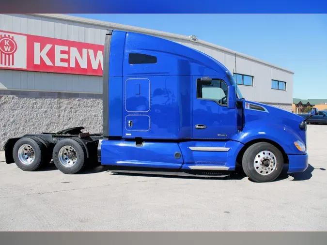 2021 Kenworth T680