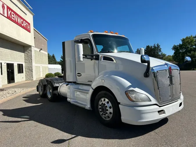 2017 Kenworth T680