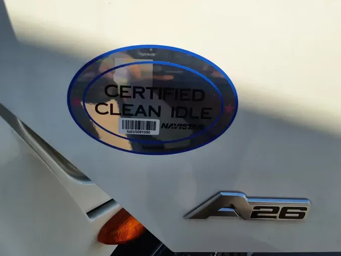 2019 NAVISTAR INTERNATIONAL LT625 DAYCAB T/A