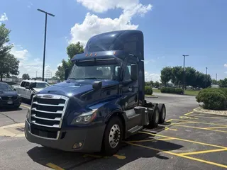 2022 Freightliner Cascadia
