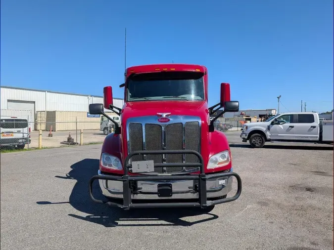 2022 Peterbilt 579