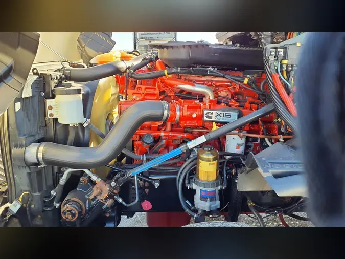 2020 NAVISTAR INTERNATIONAL LT625 DAYCAB T/A