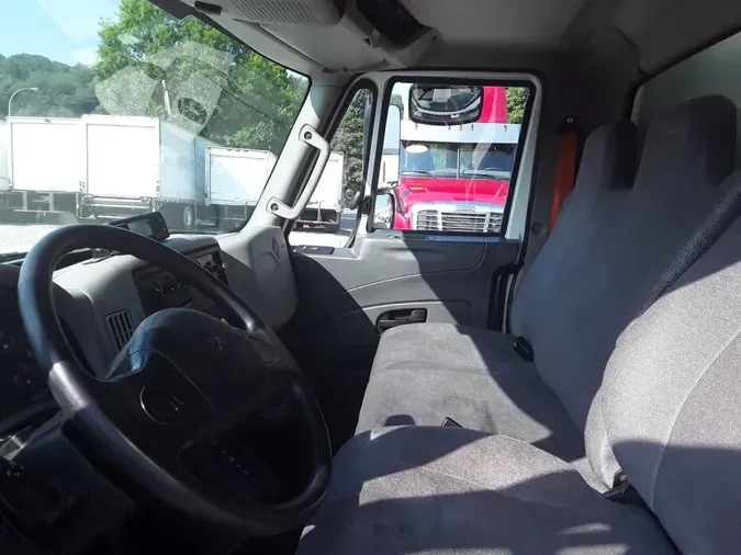 2019 NAVISTAR INTERNATIONAL 4300