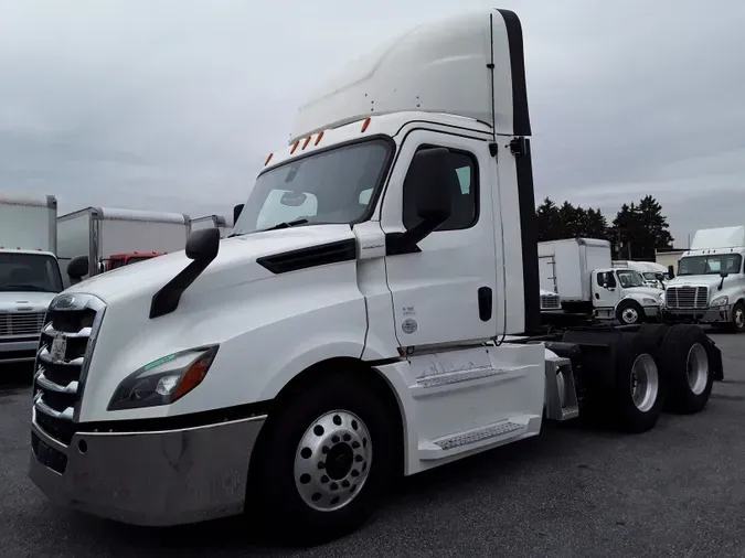 2020 FREIGHTLINER/MERCEDES NEW CASCADIA PX12664a98c155c9903c25095e3f058f2119ff4