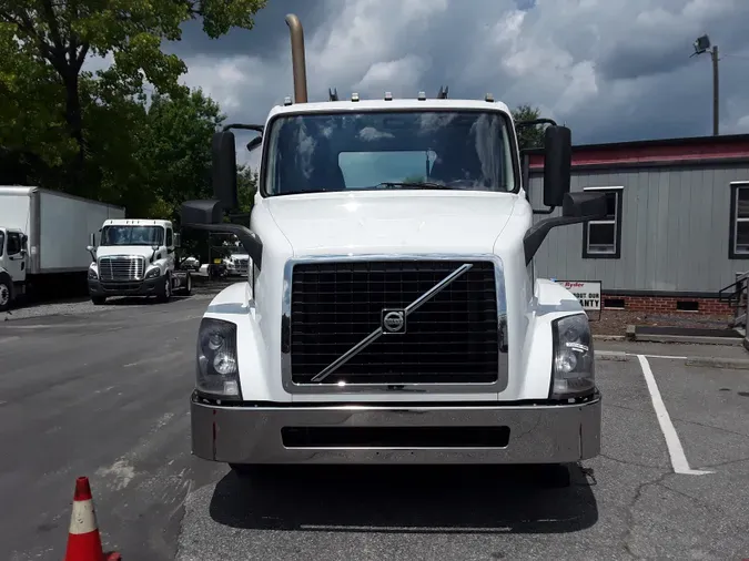 2016 VOLVO VNL42TRACTOR