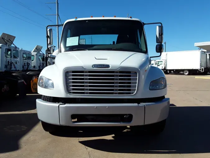 2018 FREIGHTLINER/MERCEDES M2 106