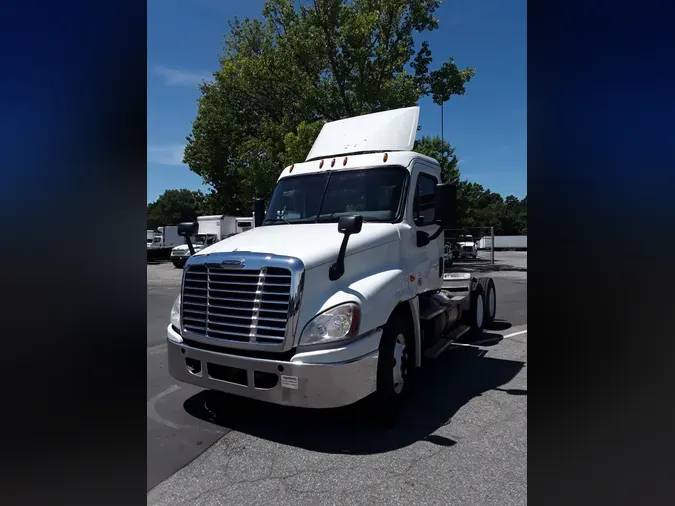 2017 FREIGHTLINER/MERCEDES CASCADIA 125a995413c548e8d76e996143fd45a85a1