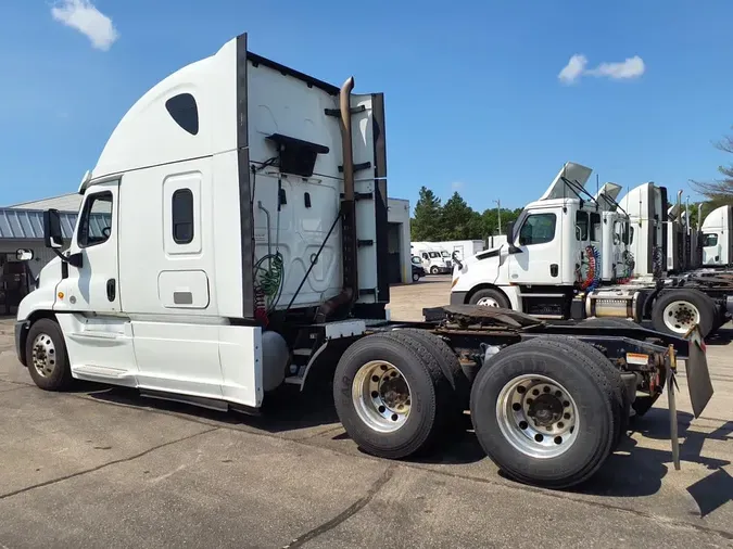 2019 FREIGHTLINER CASCADIA 125