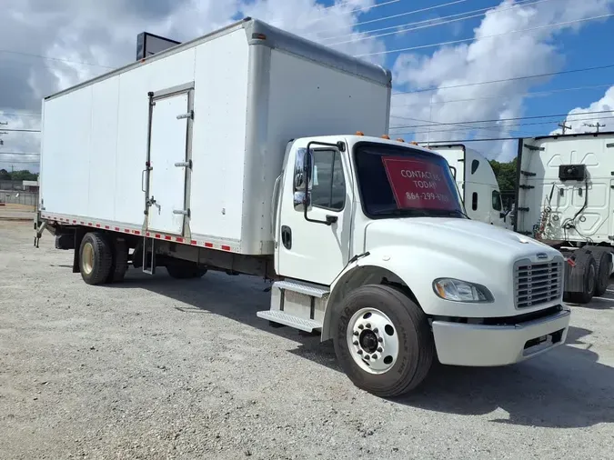 2018 FREIGHTLINER M2 106