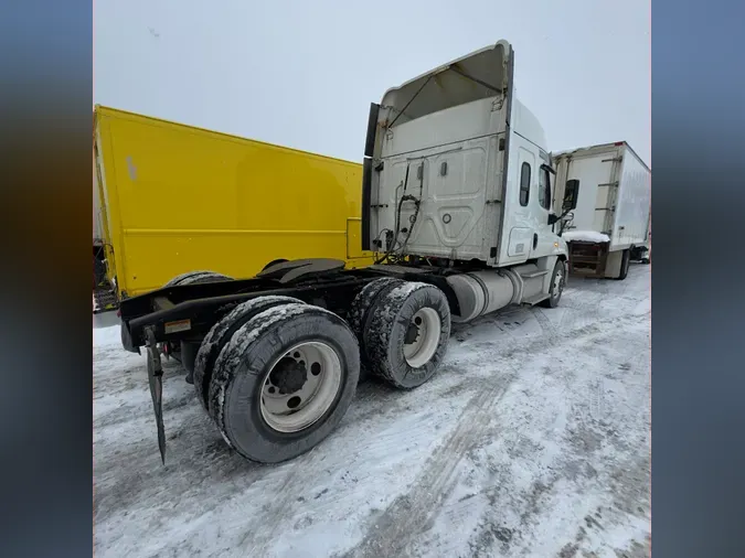 2019 FREIGHTLINER/MERCEDES CASCADIA 125