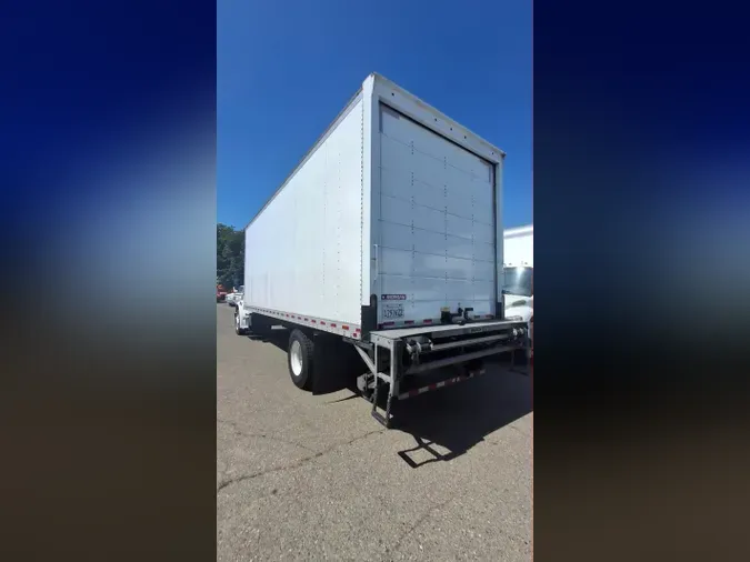 2021 FREIGHTLINER M2 106