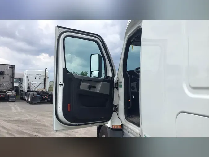 2021 Freightliner Cascadia