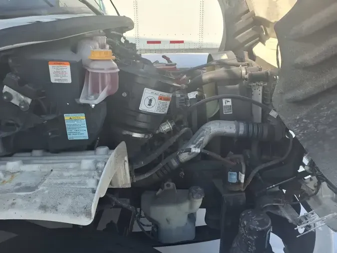 2020 FREIGHTLINER/MERCEDES M2 106