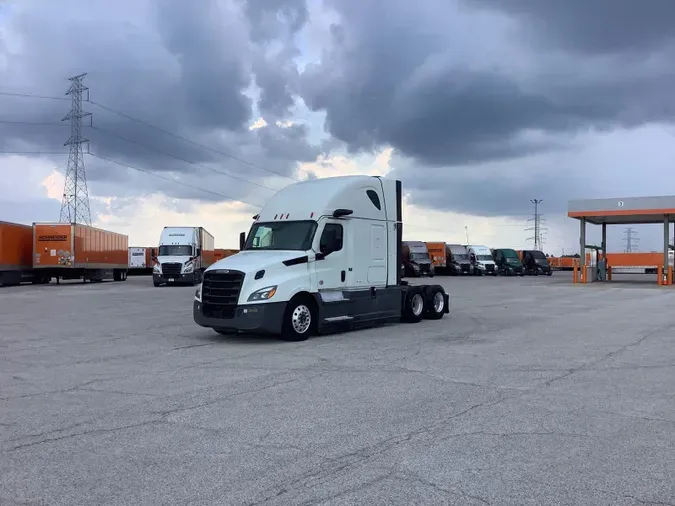 2024 Freightliner Cascadia 126a9a22cd331be017609c21974c6bf7010