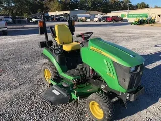 2019 John Deere 1025R