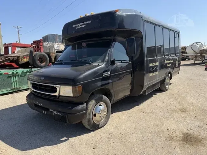 2002 FORD E350a9ad7555df9445a12c291b38a26d0541