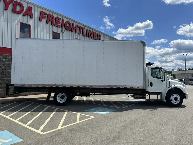 2019 Freightliner M2 106