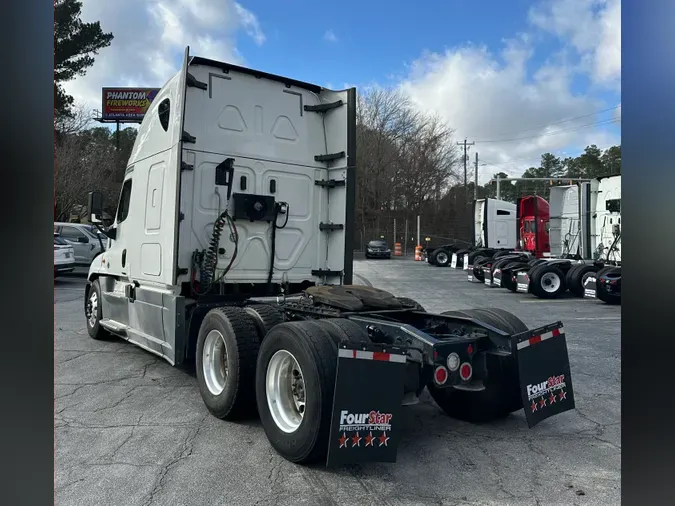 2019 FREIGHTLINER CASCADIA