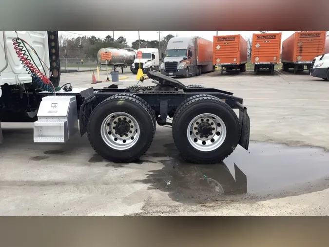 2020 Freightliner Cascadia