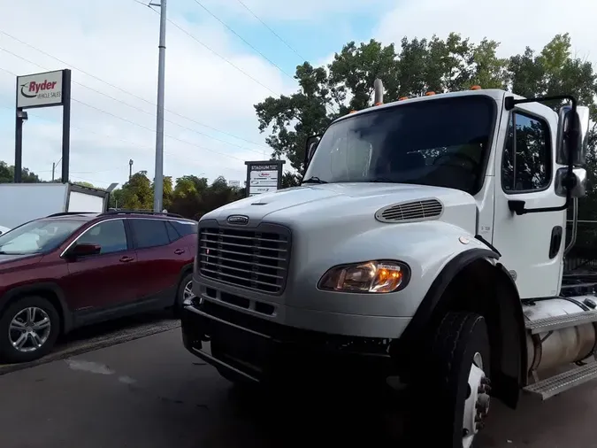 2020 FREIGHTLINER/MERCEDES M2 106a9b427bba09e0e376a9925c733f5512d