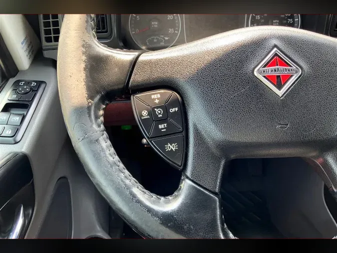 2021 INT LT625 6x4