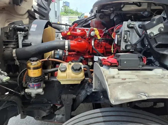 2019 FREIGHTLINER/MERCEDES M2 106