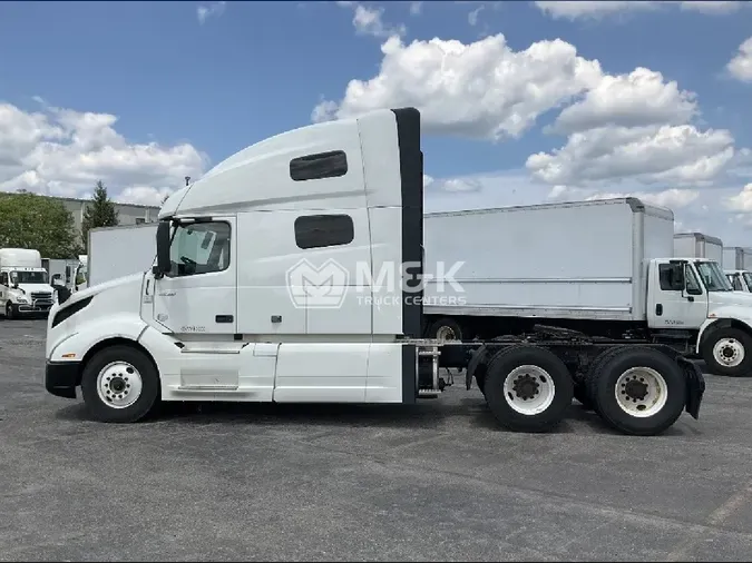 2019 VOLVO VNL64T760