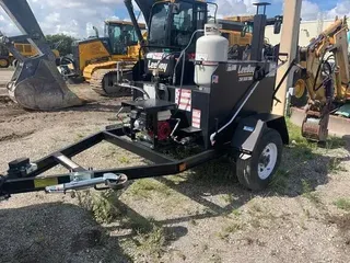 2020 Leeboy L250T