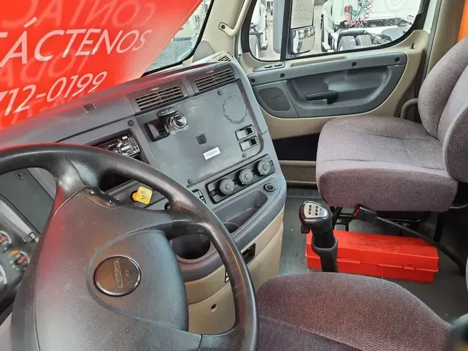 2018 FREIGHTLINER CASCADIA 125