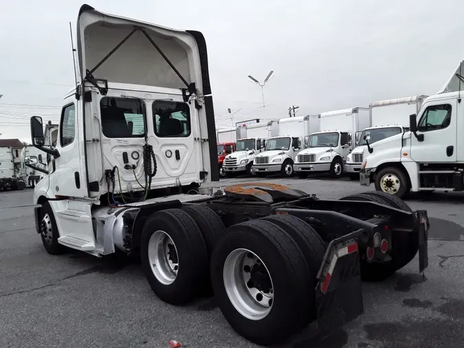 2020 FREIGHTLINER/MERCEDES NEW CASCADIA PX12664