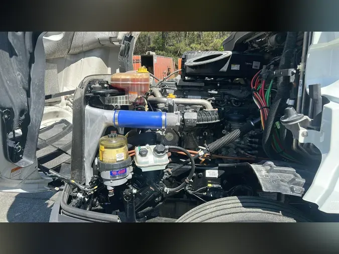 2021 Freightliner Cascadia 126a9beecacc2fc647abb4ed1ba021f34f2