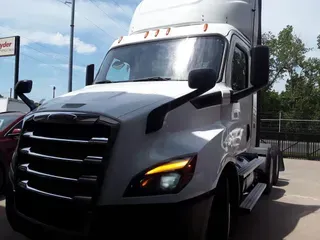 2020 FREIGHTLINER NEW CASCADIA 116