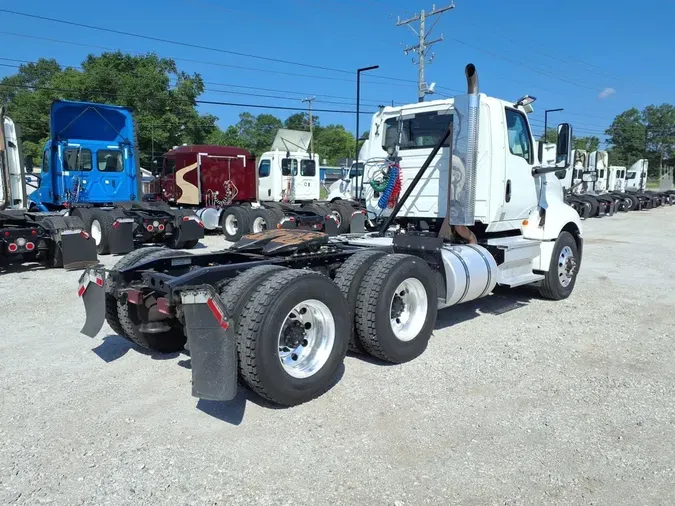 2020 NAVISTAR INTERNATIONAL LT625 DAYCAB T/A