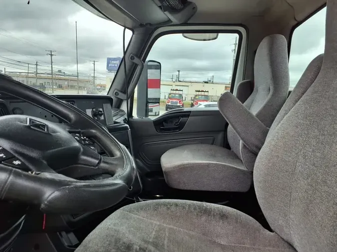 2019 NAVISTAR INTERNATIONAL LT625 DAYCAB T/Aa9ccc7cf746d6821134b1d7a593c15ef
