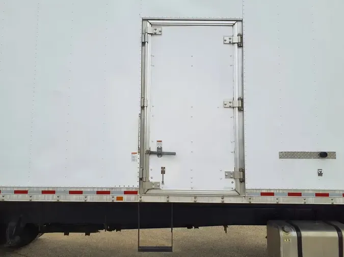 2019 FREIGHTLINER/MERCEDES M2 106