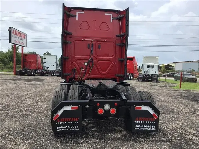 2020 FREIGHTLINER CASCADIA